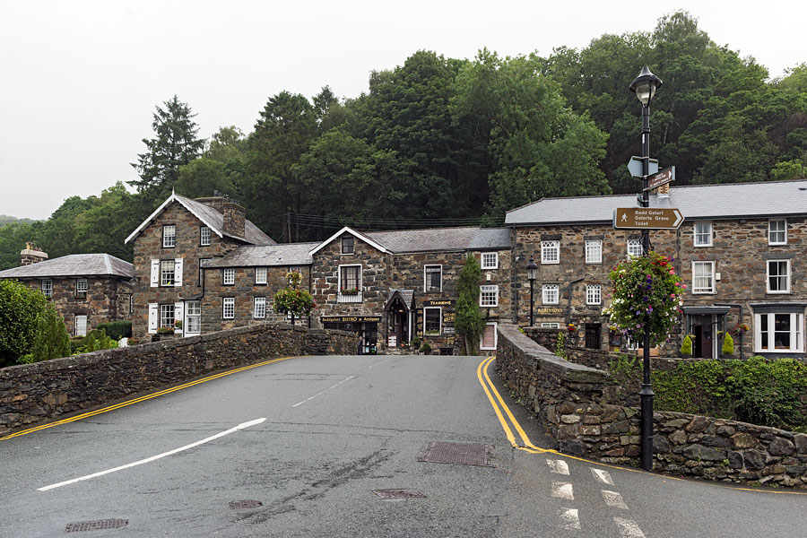 Wales - Beddgelert - Prince Llewelyn Hotel